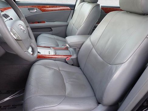 Used 2006 Toyota Avalon XLS FWD image 10