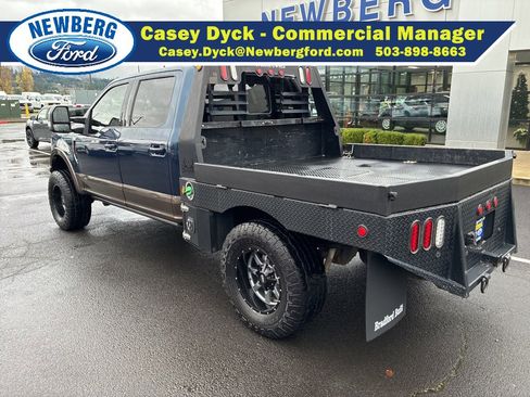 Used 2017 Ford F250 Lariat w/ Lariat Ultimate Package image 5