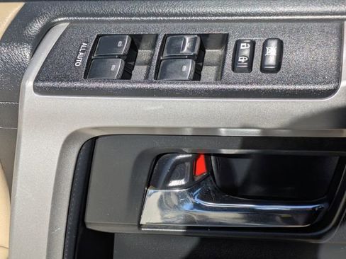 Used 2022 Toyota 4Runner Limited image 24