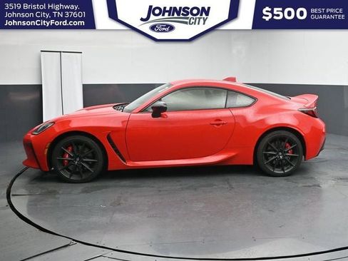 Used 2025 Toyota GR86 Premium w/ Performance Package RWD image 7