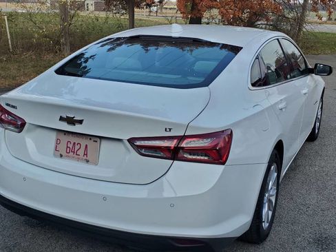 Used 2020 Chevrolet Malibu LT image 12