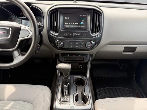 Used 2018 GMC Canyon W/T w/ Convenience Package image 11