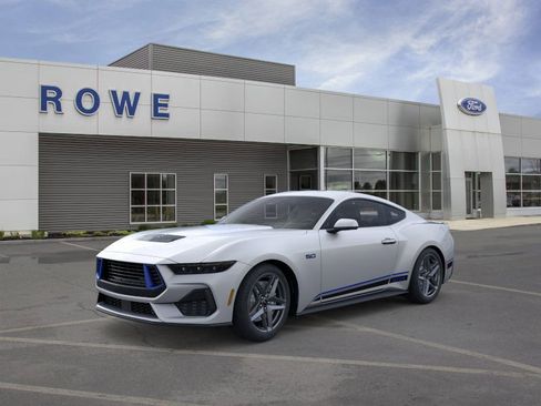 New 2025 Ford Mustang GT Premium image 3