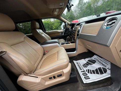 Used 2011 Ford F150 Lariat w/ Lariat Chrome Pkg AWD/4WD image 12