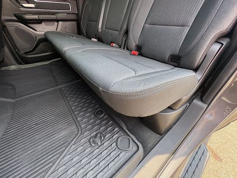 Used 2022 RAM 1500 Big Horn AWD/4WD image 20
