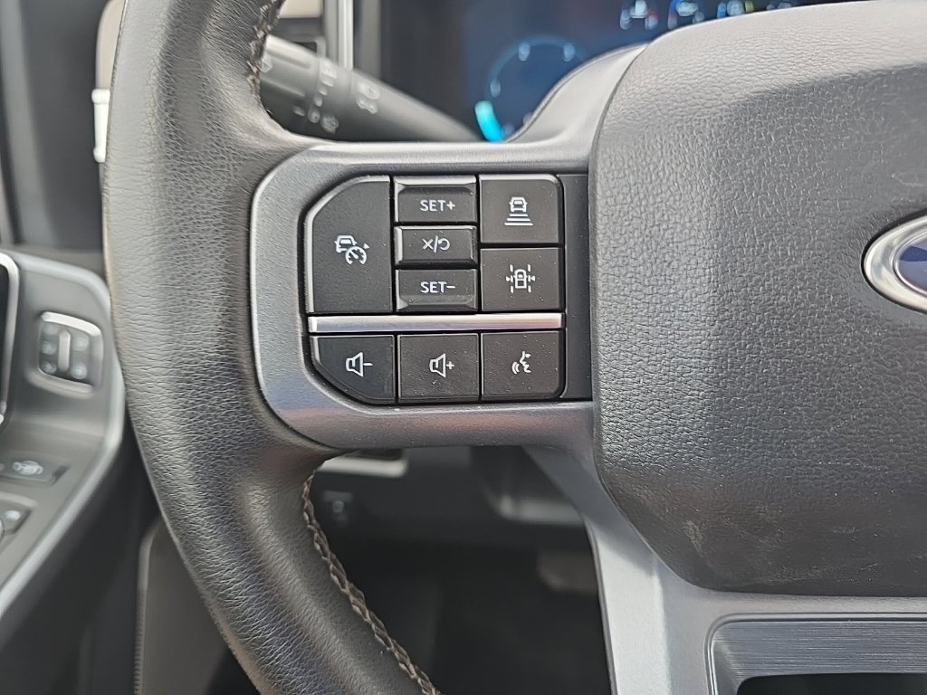 Used 2025 Ford F250 Lariat w/ Lariat Ultimate Package AWD/4WD image 18