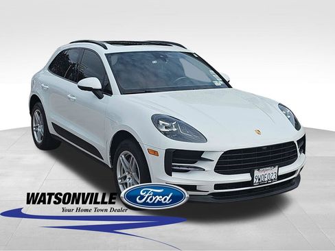 Used 2021 Porsche Macan AWD/4WD image 1