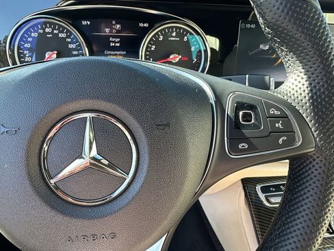 Used 2018 Mercedes-Benz E 300 E 300 image 26