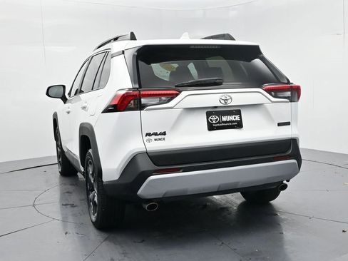Used 2024 Toyota RAV4 Adventure image 6