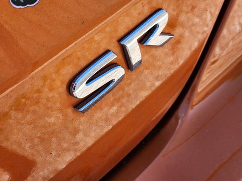 Used 2024 Nissan Kicks SR w/ SR Premium Package FWD image 6