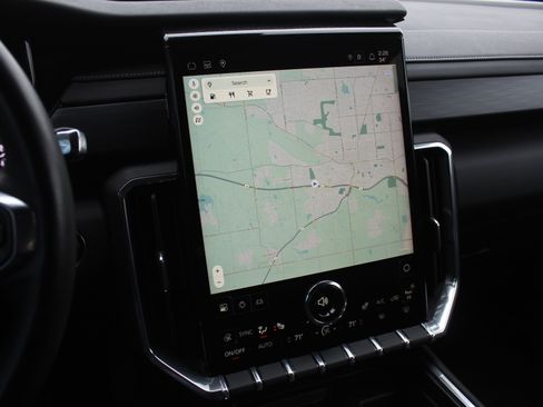 Certified 2025 GMC Acadia Elevation w/ LPO, Floor Liner Package image 15