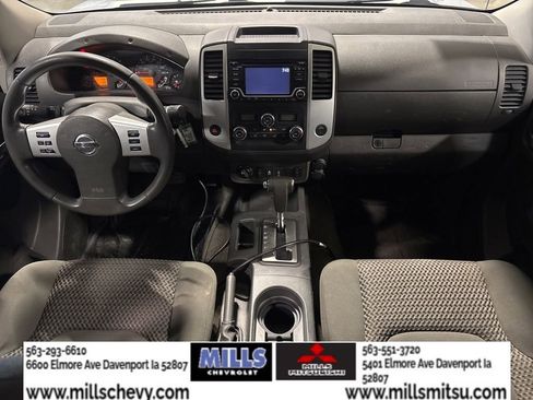 Used 2015 Nissan Frontier SV w/ SV Value Truck Package AWD/4WD image 13