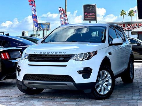 Used 2019 Land Rover Discovery Sport SE AWD/4WD image 1