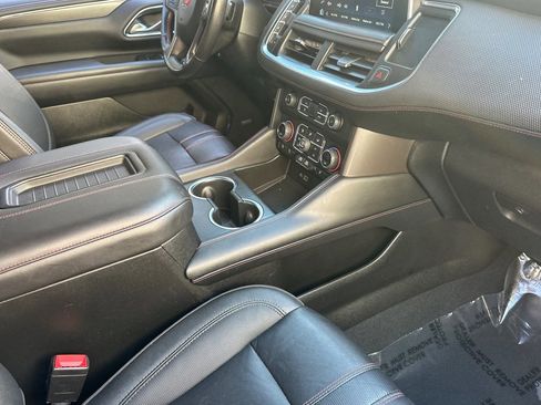 Used 2022 Chevrolet Tahoe RST image 33