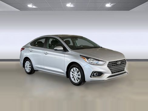 Used 2021 Hyundai Accent SEL image 7