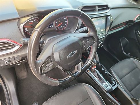 Used 2021 Chevrolet TrailBlazer RS w/ Convenience Package image 10