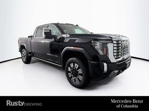 Used 2025 GMC Sierra 2500 Denali w/ Denali Reserve Package AWD/4WD image 1