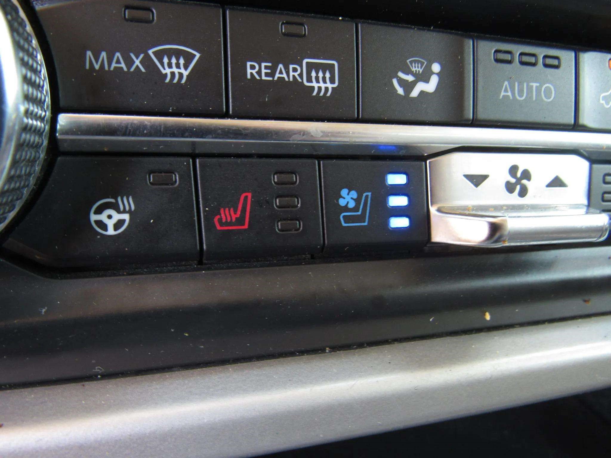 Used 2022 Ford Expedition XLT AWD/4WD image 22