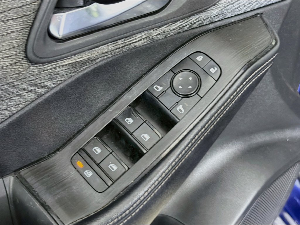 Used 2023 Nissan Rogue SV FWD image 21