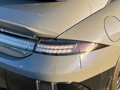 New 2025 Hyundai Ioniq 6 SEL image 13