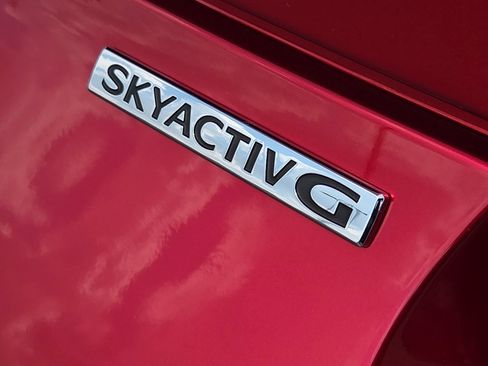 Used 2025 MAZDA MX-5 Miata RF Club RWD image 8