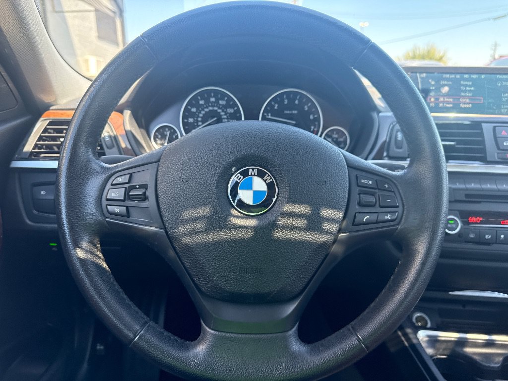 Used 2013 BMW 328i Sedan RWD image 13