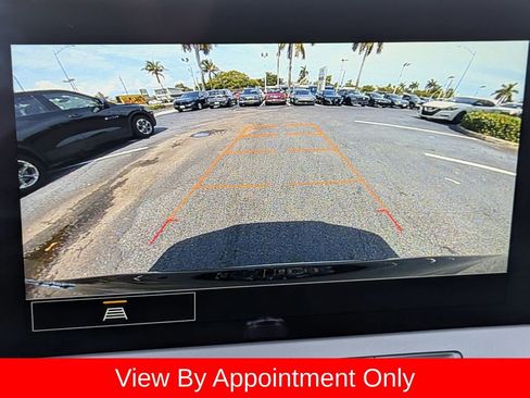 Used 2025 Chevrolet Blazer LT FWD image 18