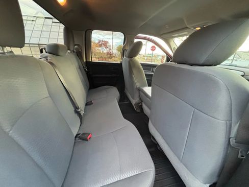 Used 2019 RAM 1500 Express w/ Express Value Package image 21