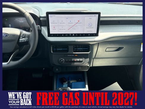 New 2026 Ford Maverick XLT w/ XLT Luxury Package FWD image 12