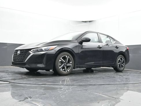 Used 2024 Nissan Sentra SV FWD image 35