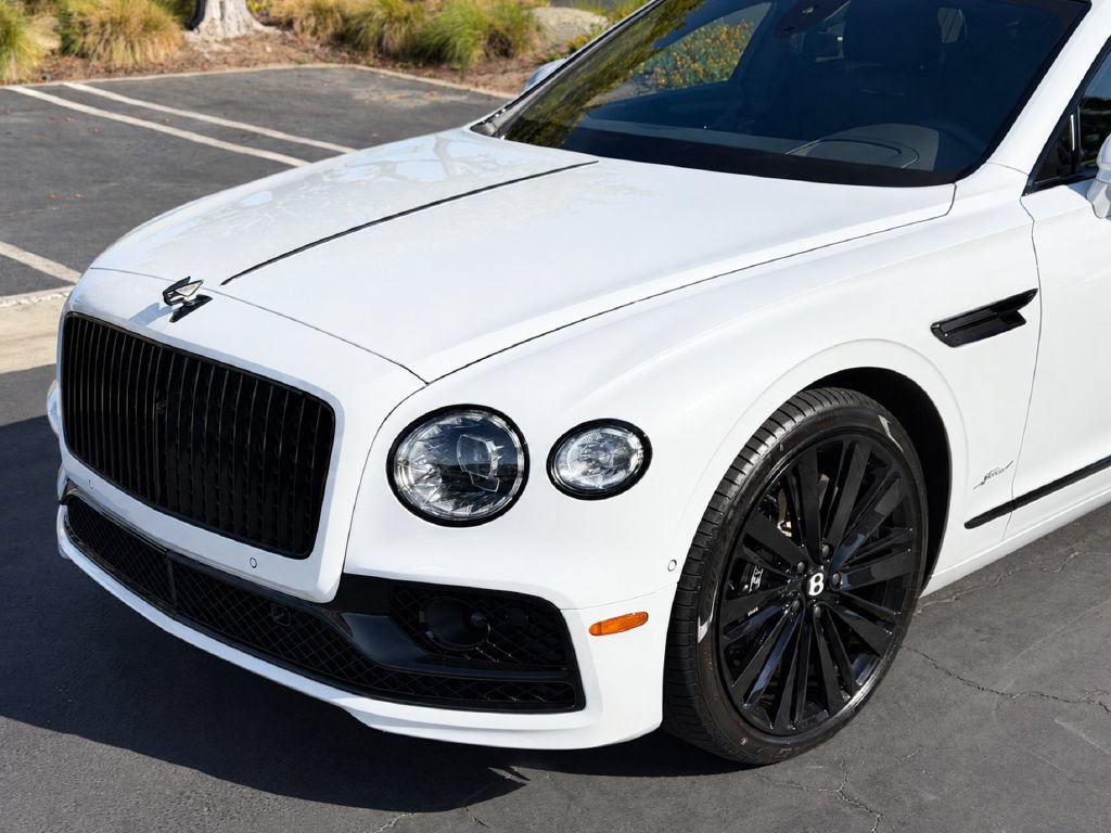 Used 2023 Bentley Flying Spur W12 AWD/4WD image 3