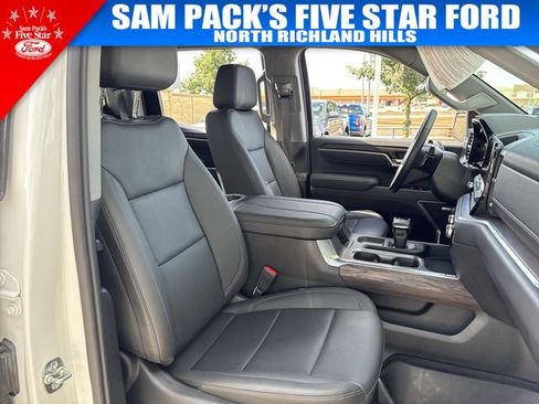 Used 2026 GMC Sierra 1500 SLT AWD/4WD image 34