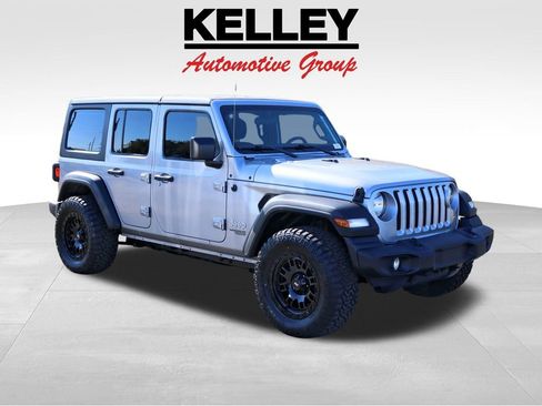 Used 2019 Jeep Wrangler Unlimited Sport image 1