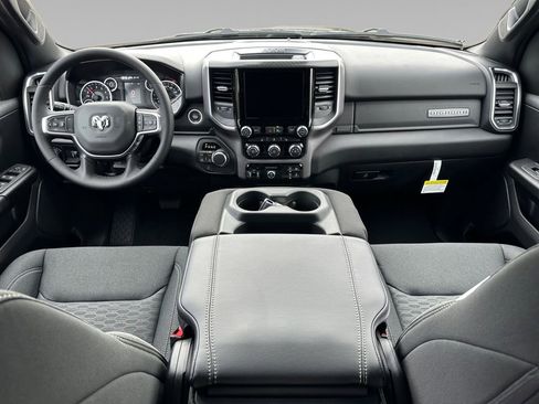 New 2026 RAM 1500 Big Horn AWD/4WD image 12