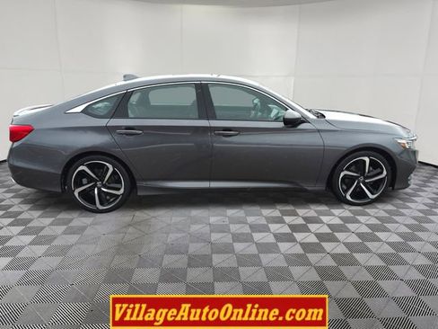 Used 2018 Honda Accord Sport image 15