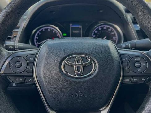 Certified 2019 Toyota Camry LE FWD image 24