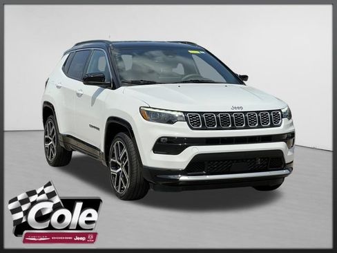 Used 2025 Jeep Compass Limited w/ Elite Group AWD/4WD image 1