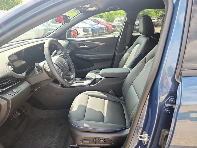 New 2026 Buick Envista Sport Touring w/ Convenience I Package FWD image 9