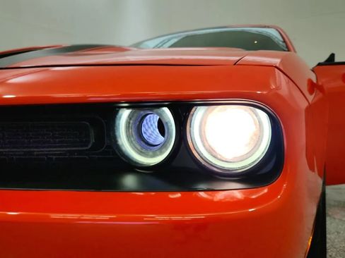 Used 2019 Dodge Challenger R/T Scat Pack image 14