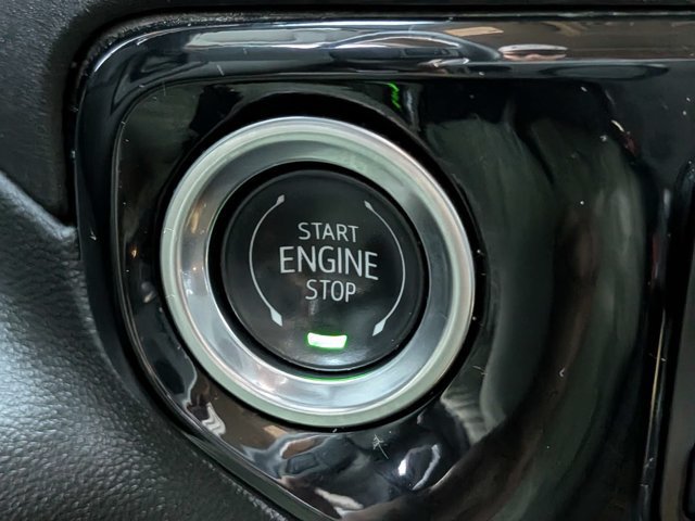 Used 2025 Chevrolet Silverado 1500 LT AWD/4WD image 27