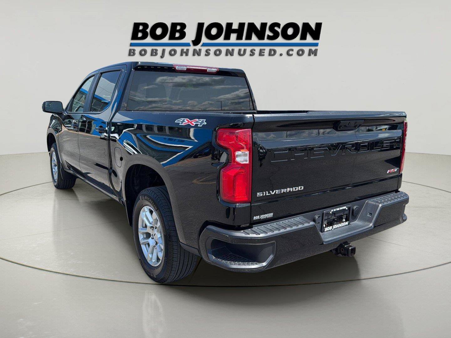 Used 2024 Chevrolet Silverado 1500 RST AWD/4WD image 5