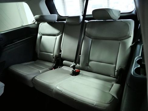 Used 2025 Ford Expedition Active AWD/4WD image 15