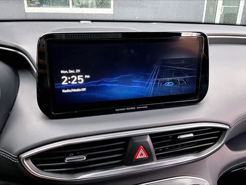 Used 2022 Hyundai Santa Fe Calligraphy image 30