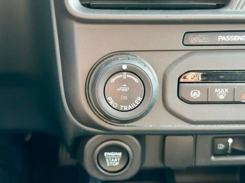 Used 2025 Ford Maverick Tremor AWD/4WD image 22