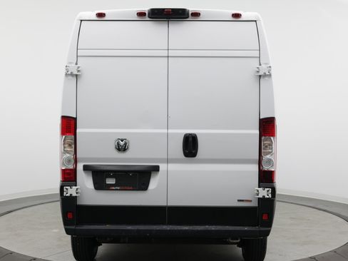 Used 2023 RAM ProMaster 2500 FWD image 6