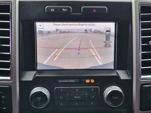 Used 2018 Ford F250 King Ranch w/ King Ranch Ultimate Package AWD/4WD image 16