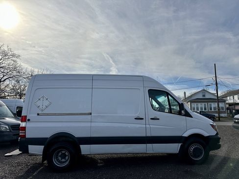 Used 2017 Mercedes-Benz Sprinter 3500 image 6