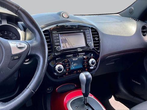 Used 2017 Nissan Juke SL FWD image 7