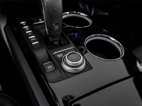 Used 2023 Maserati Ghibli Modena RWD image 62