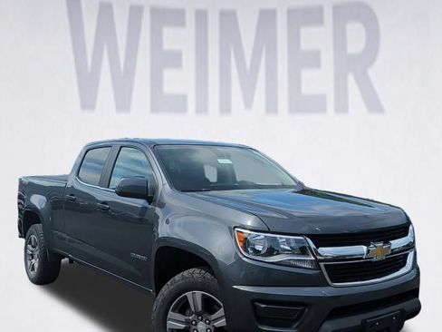 Used 2017 Chevrolet Colorado LT AWD/4WD image 9